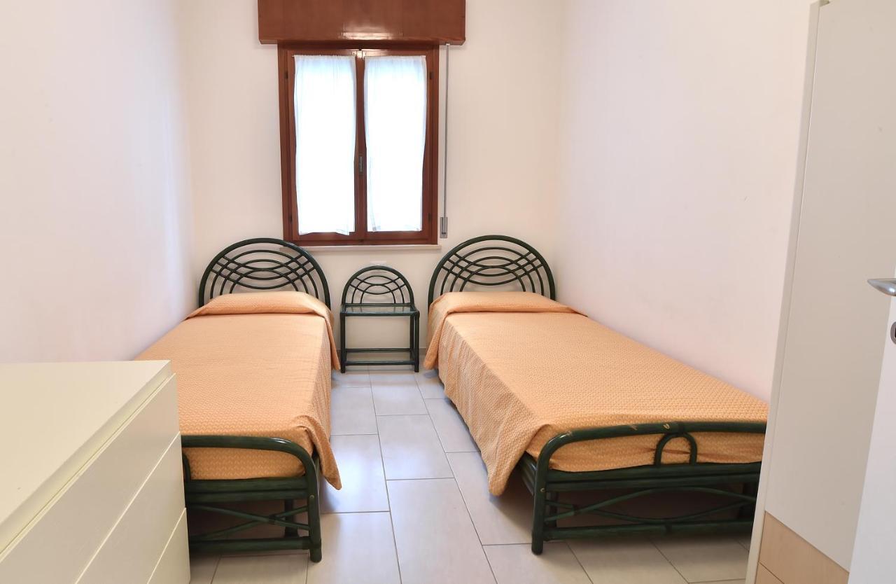 Villa Rosa Lignano Sabbiadoro Eksteriør billede