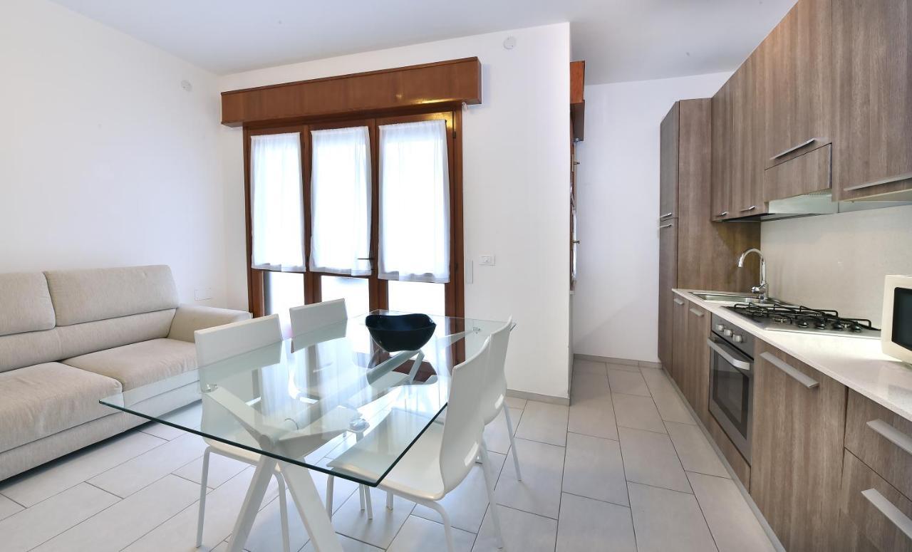 Villa Rosa Lignano Sabbiadoro Eksteriør billede